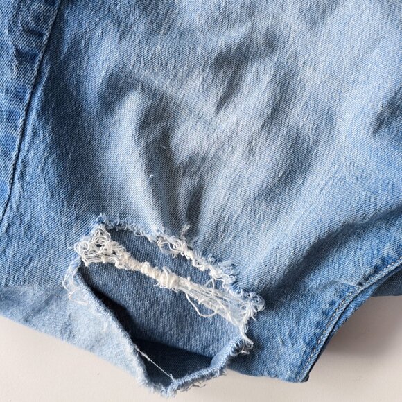 Universal Thread High Rise 90s Slim Ripped Jeans - Picture 2 of 4